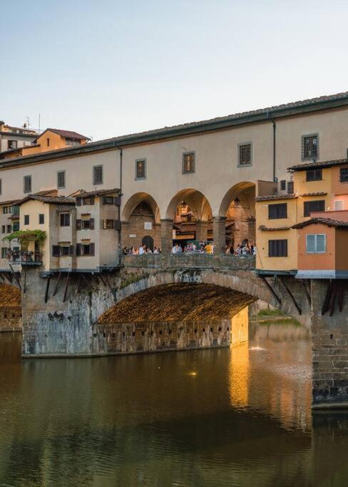 Central Florence Charm - Walk To All Sights By LikehomeFirenze Eksteriør billede