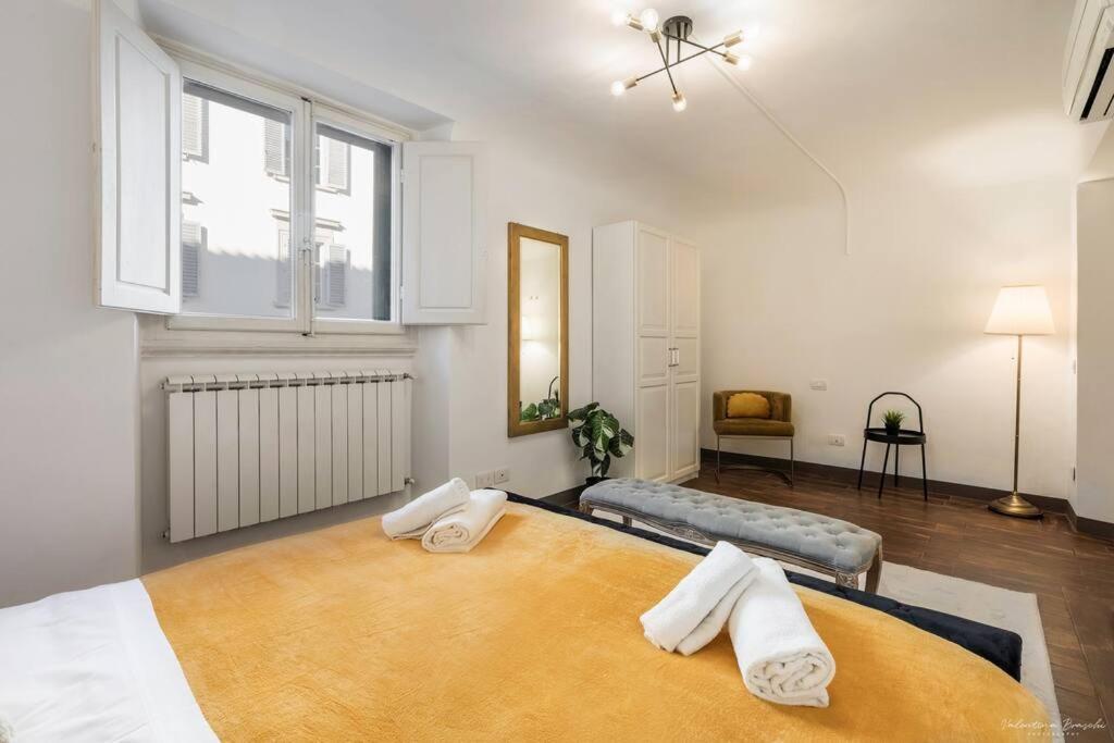 Central Florence Charm - Walk To All Sights By LikehomeFirenze Eksteriør billede